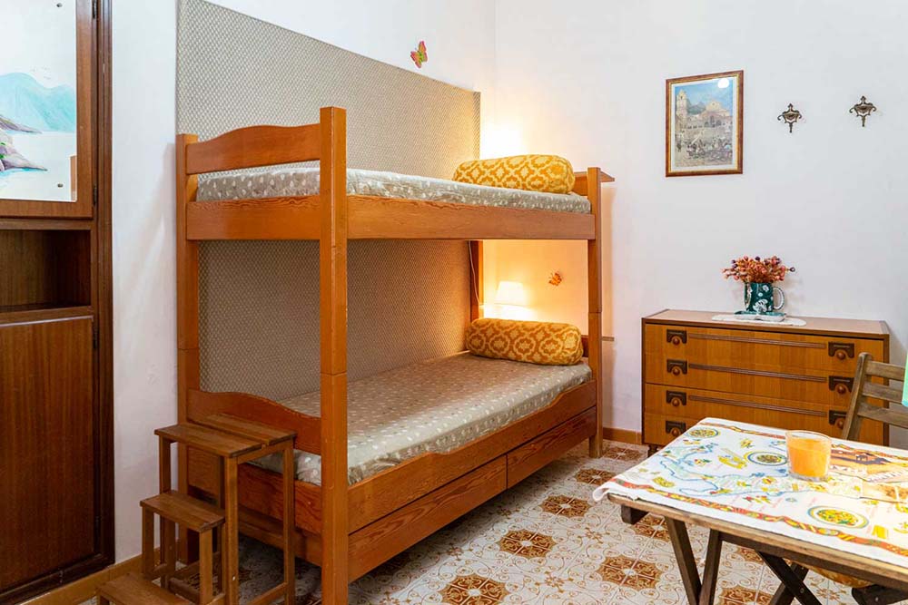 Room for youngsters photo