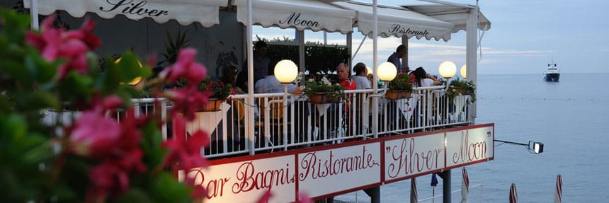 Silver Moon restaurant terrace before the closure