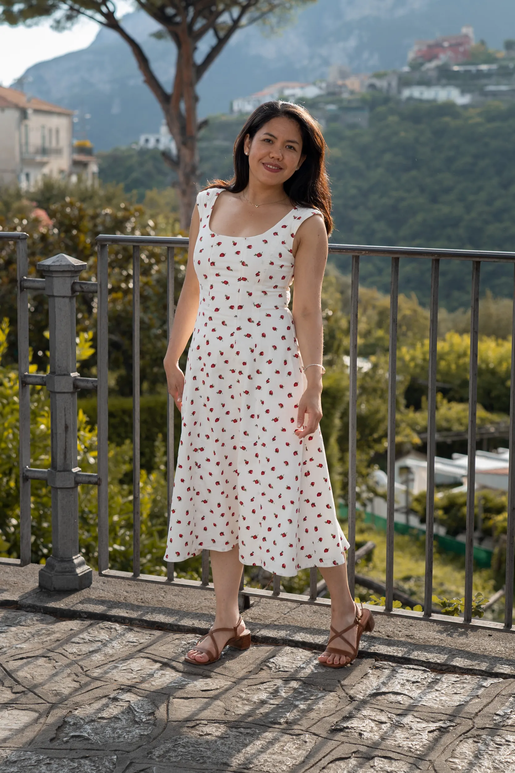 Loreana at the Ravello viewpoint