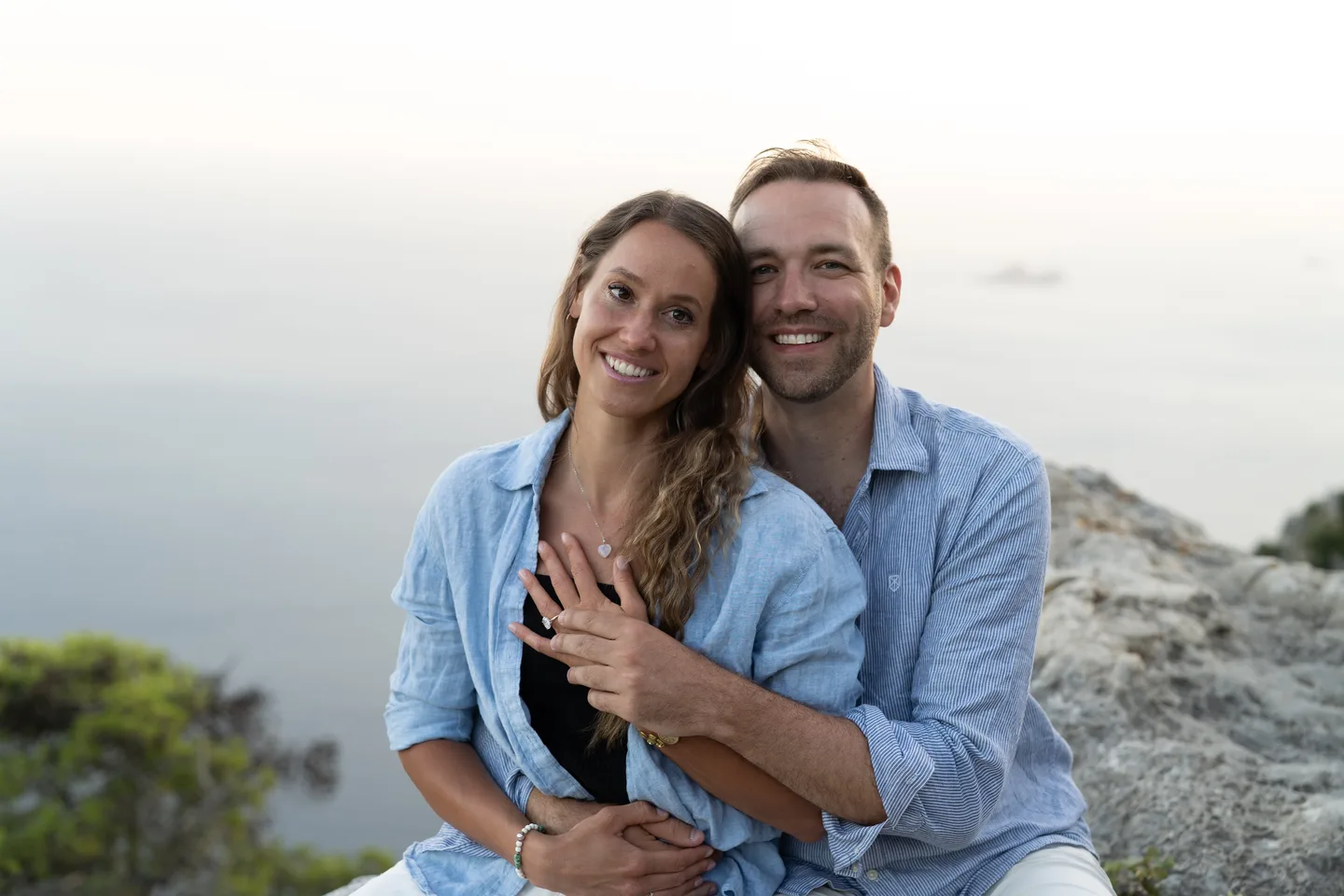 An embrace at the end of the mountain photoshoot