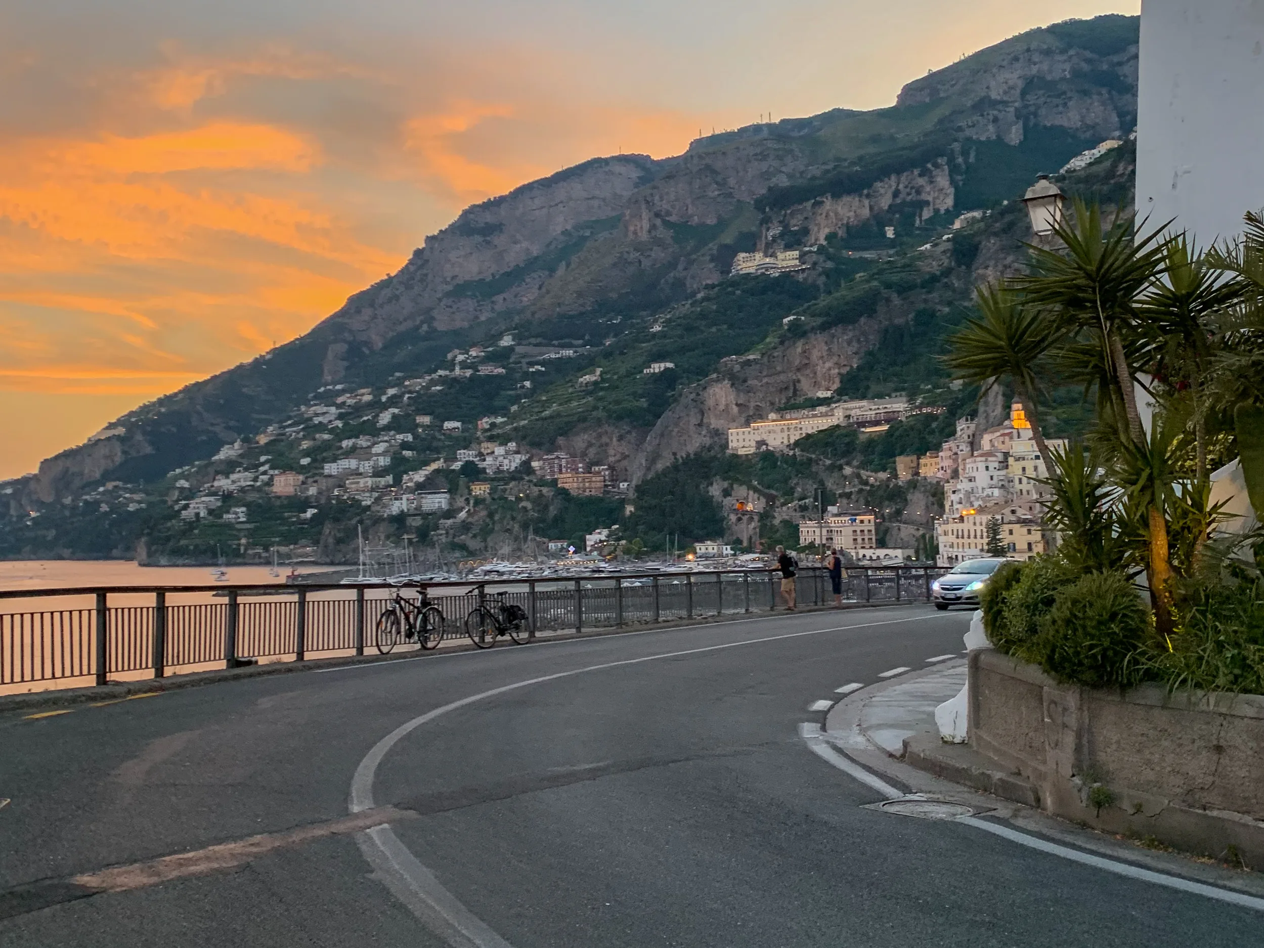 Portrait photoshoot stop at a scenic viewpoint